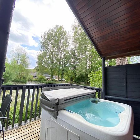 Willa Otter 4 Hot Tub - Huntersmoon-Warminster-Bath-Salisbury Zewnętrze zdjęcie